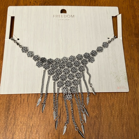 FREEDOM Necklace at TOPSHOP - Picture 2 of 4